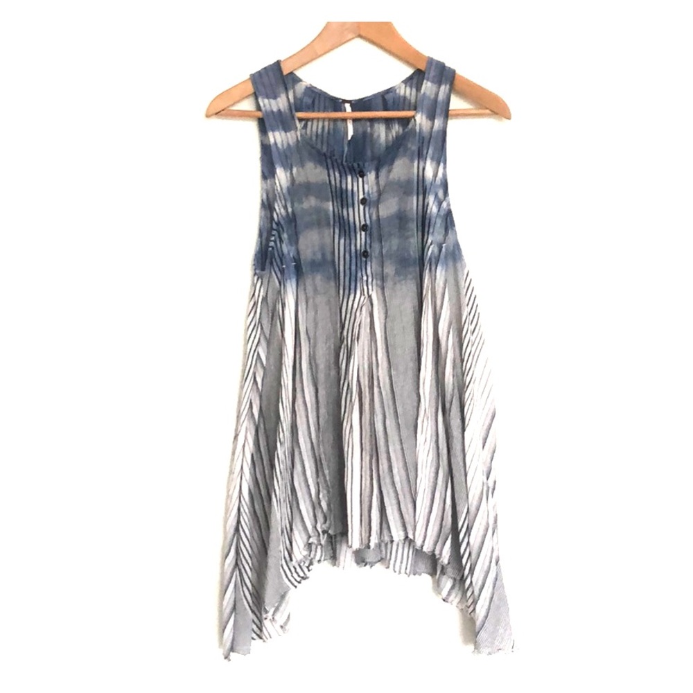 FREE PEOPLE Flowy cotton top